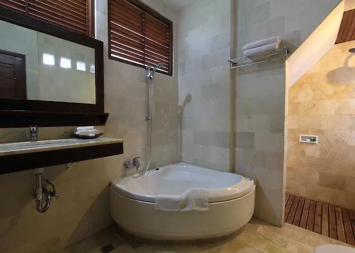 Adi 3* Ubud (Bali)