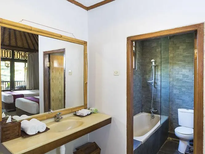 Adi Hotel