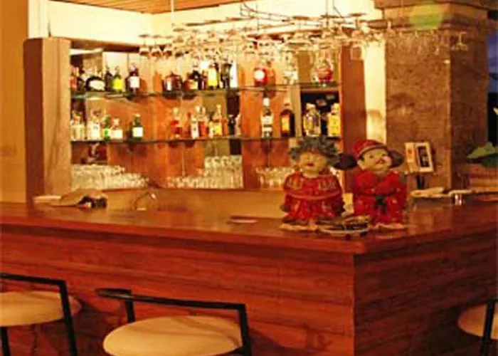 Hotel Adi